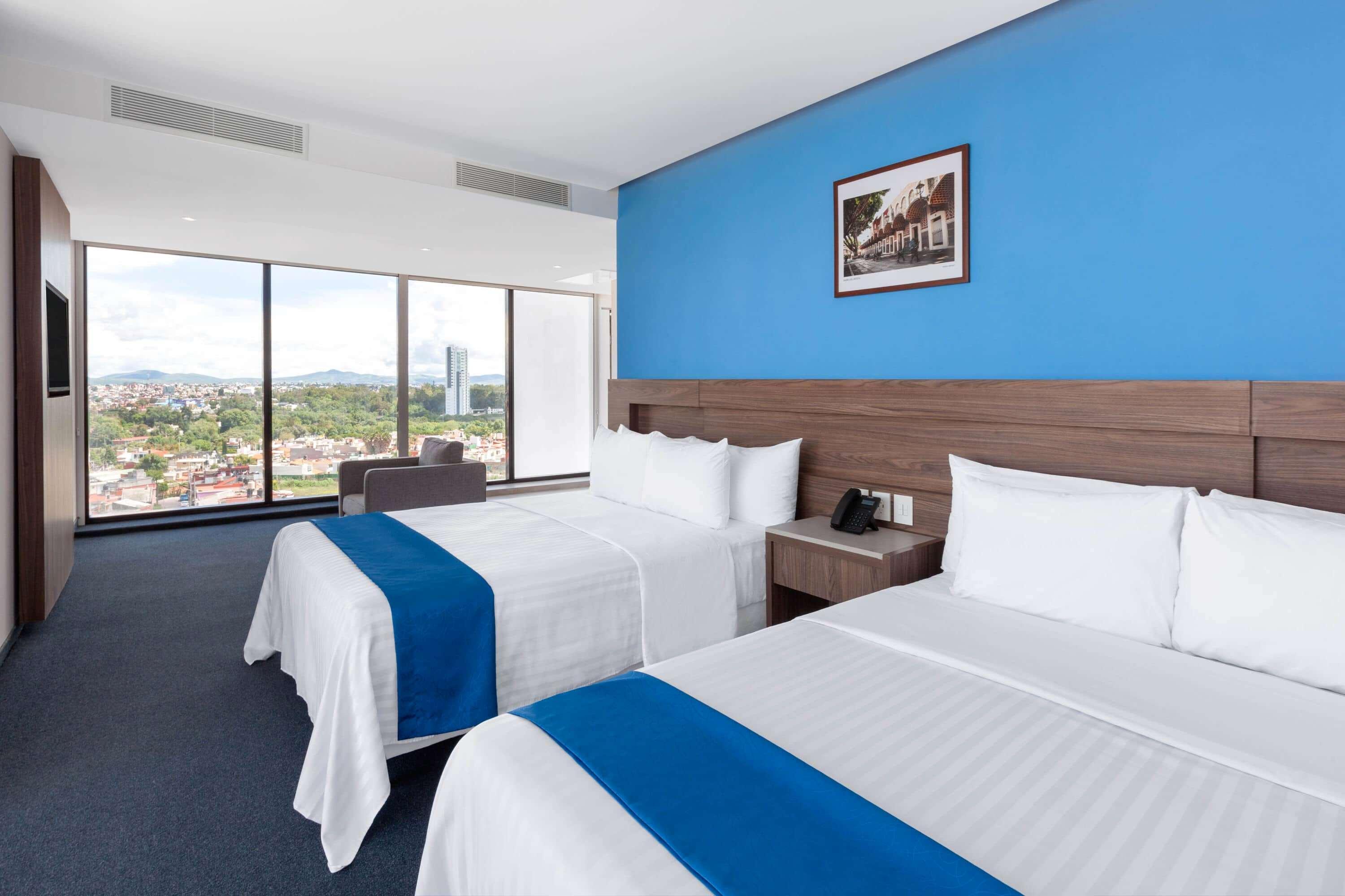 Wyndham Puebla Angelopolis Hotel Bagian luar foto