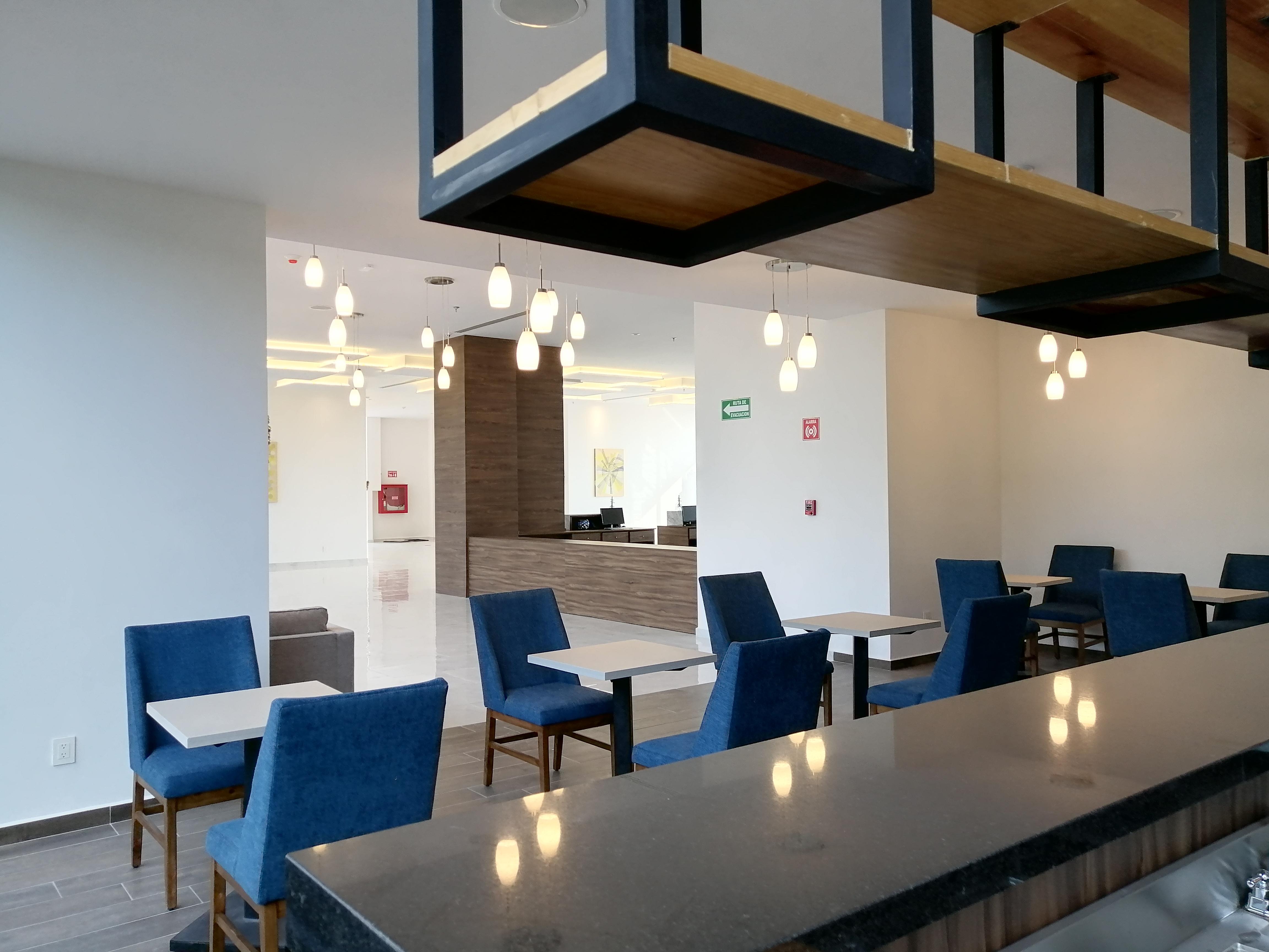 Wyndham Puebla Angelopolis Hotel Bagian luar foto